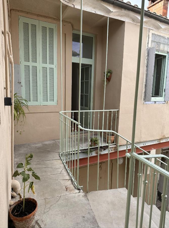 Le Petit Provencal Appartement Nîmes Buitenkant foto